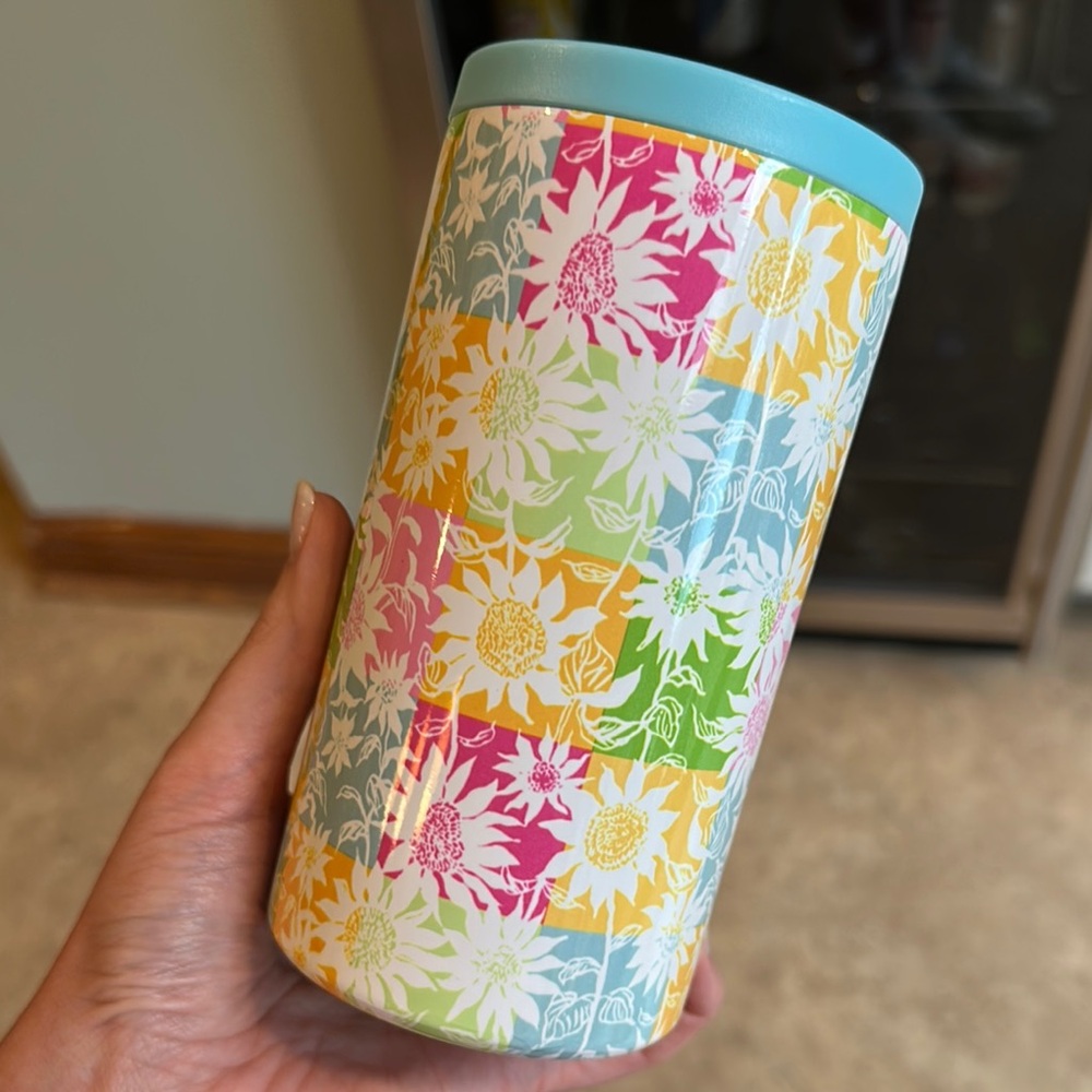 Lilly Pulitzer Insulated Slim Can Tumbler